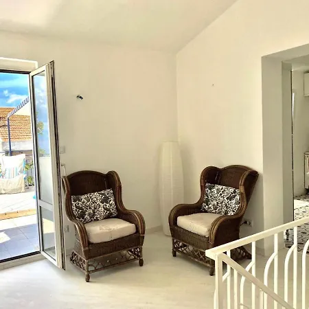 Casa vacanze Casa Su Due Piani Con Terrazzo Sul Lungomare Di Rossano *