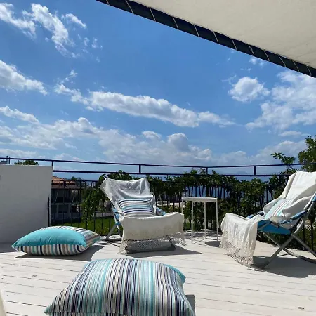 Casa vacanze Casa Su Due Piani Con Terrazzo Sul Lungomare Di Rossano Rossano Stazione